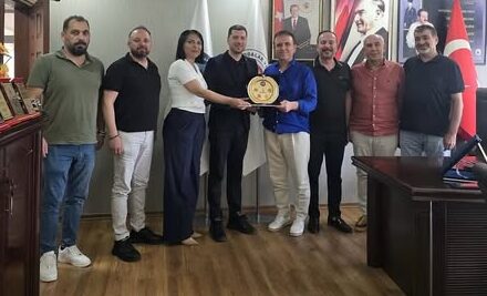 TOBB Adana Genç Girişimciler Başkanı Mert Taşer Kozan Ticaret odası ve Turunçgiller Üreticileri Birliğine ziyaret